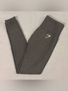 Gymshark Women’s Vital Seamless Charcoal Gray Leggings, Size Xsmall